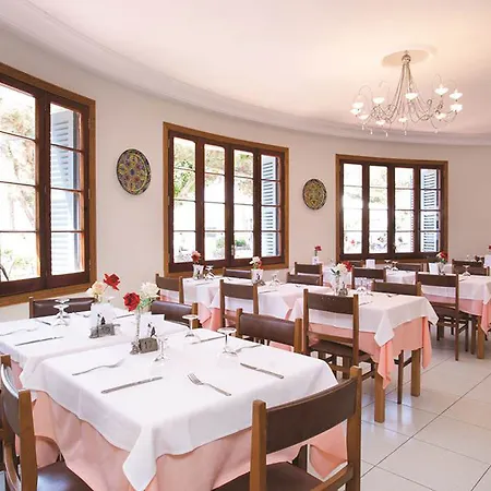 Ses Savines Hotel 3*